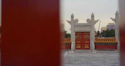 梁文道【一千零一夜】：《我与地坛》世界就在这个角落里